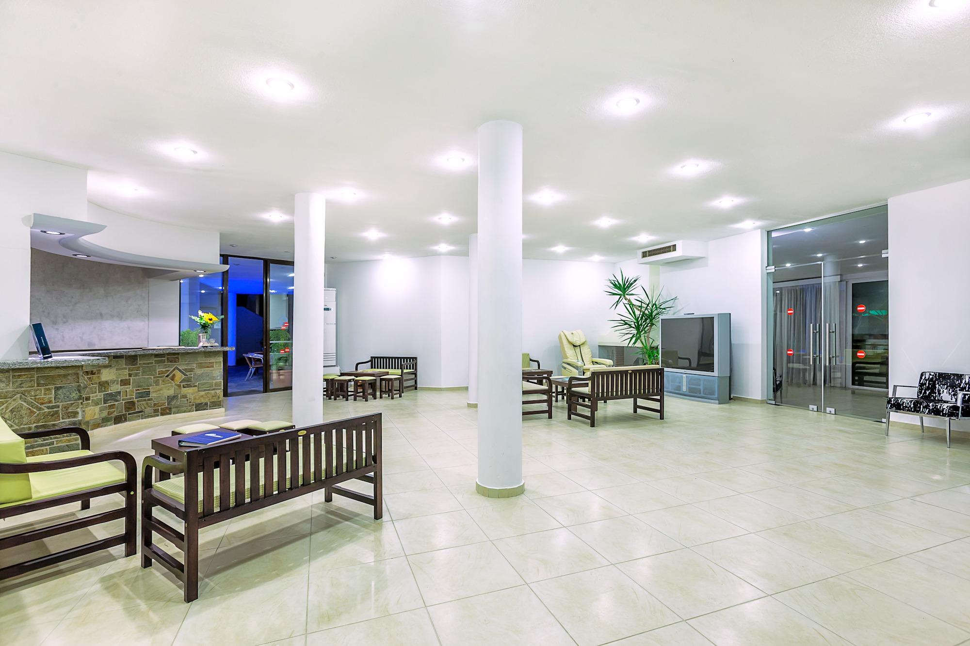 Xenios Dolphin Beach Hotel Possidi Exterior photo